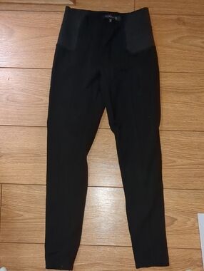 Dynamite Black High-Rise Leggings